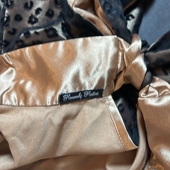 Heavenly Hostess Gold & Black Luxury, Handmade Apron💋 - Picture 4 of 4